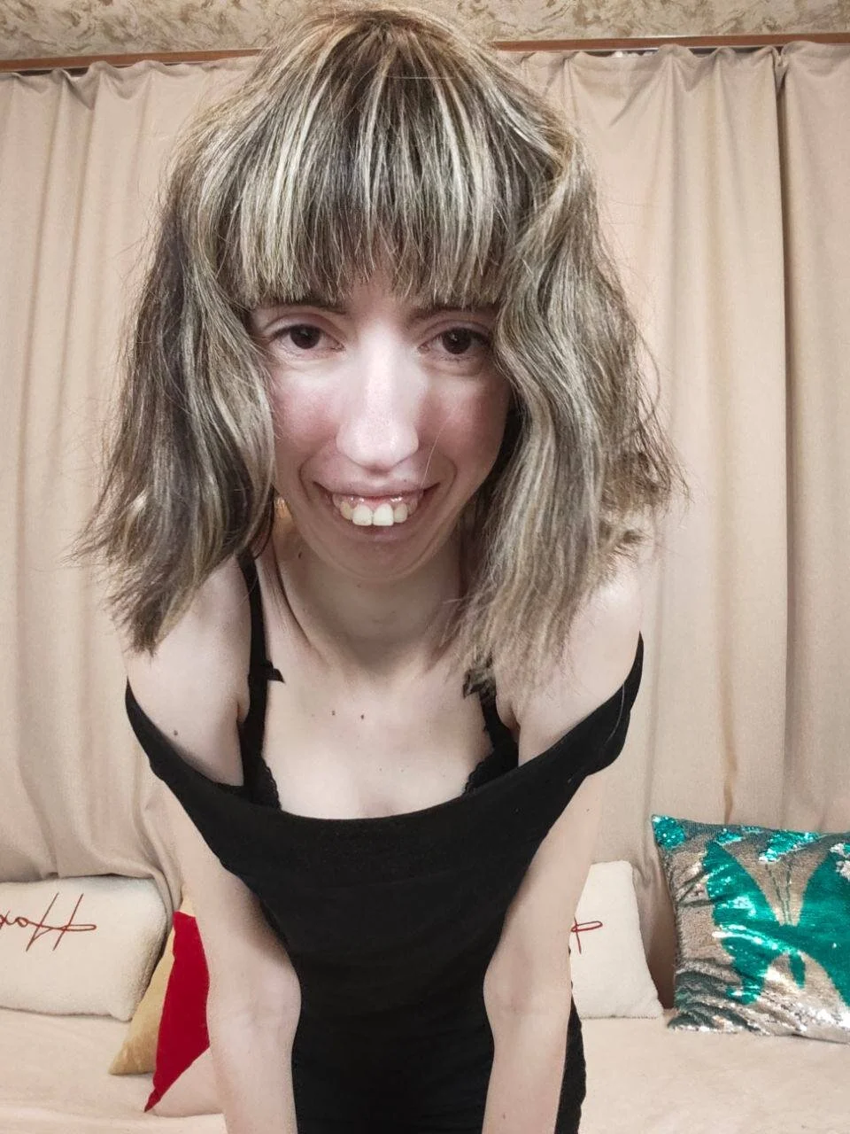 XXX Porn Photo of Nude Unusual_G 30