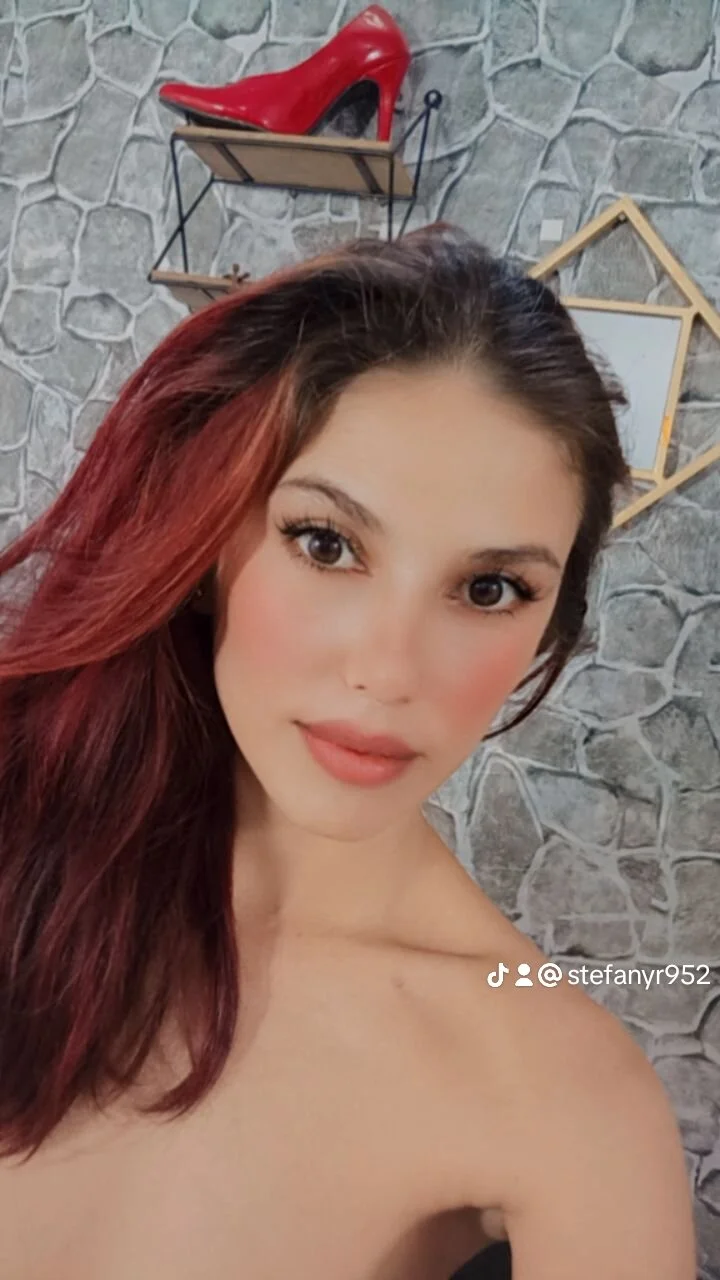 XXX Porn Photo of Nude Anny_stockingers 25