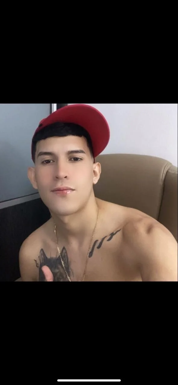 XXX Porn Photo of Nude abrahaham_linares 2