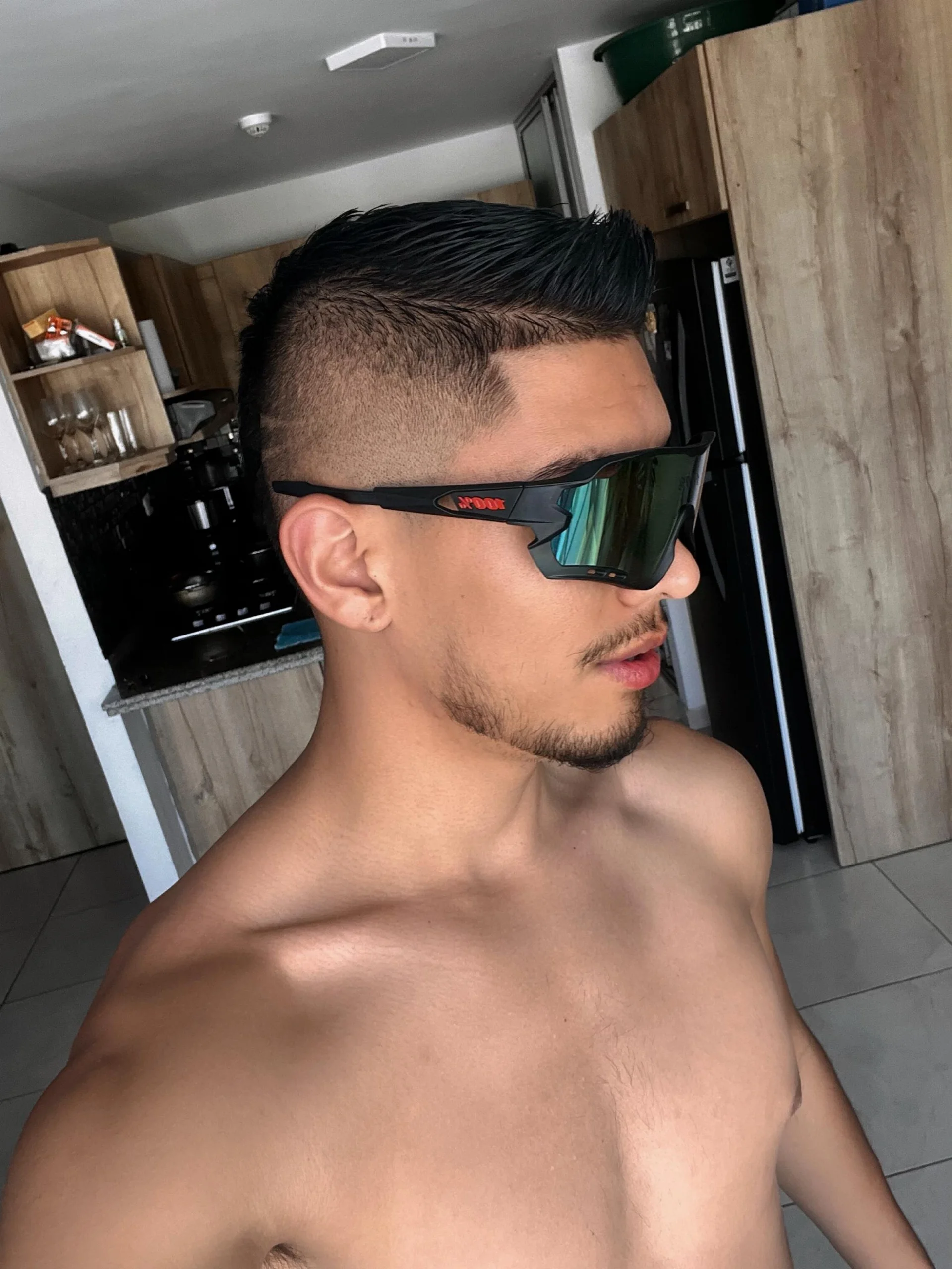 XXX Porn Photo of Nude Aaronfox_x 76