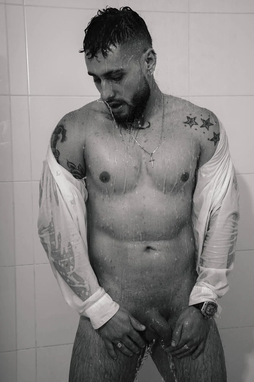XXX Porn Photo of Nude dominic_de_luca 45