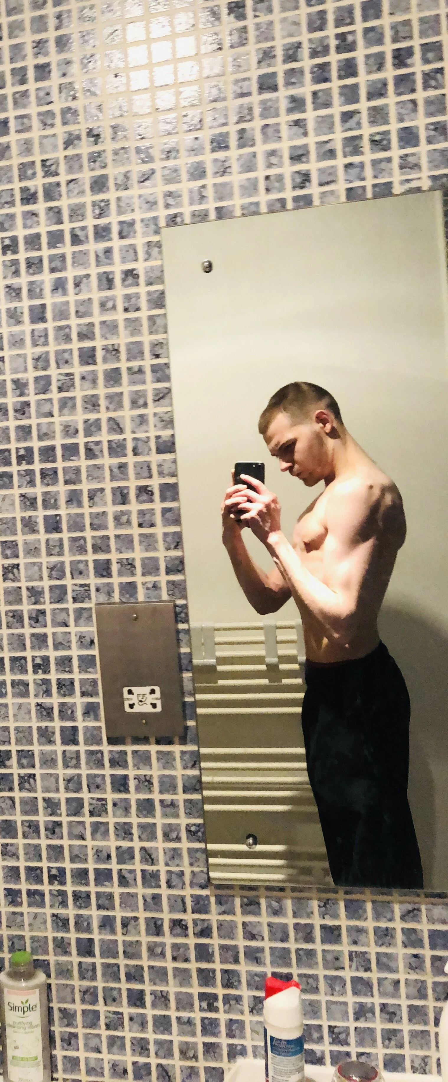 XXX Porn Photo of Nude Z1uk 6