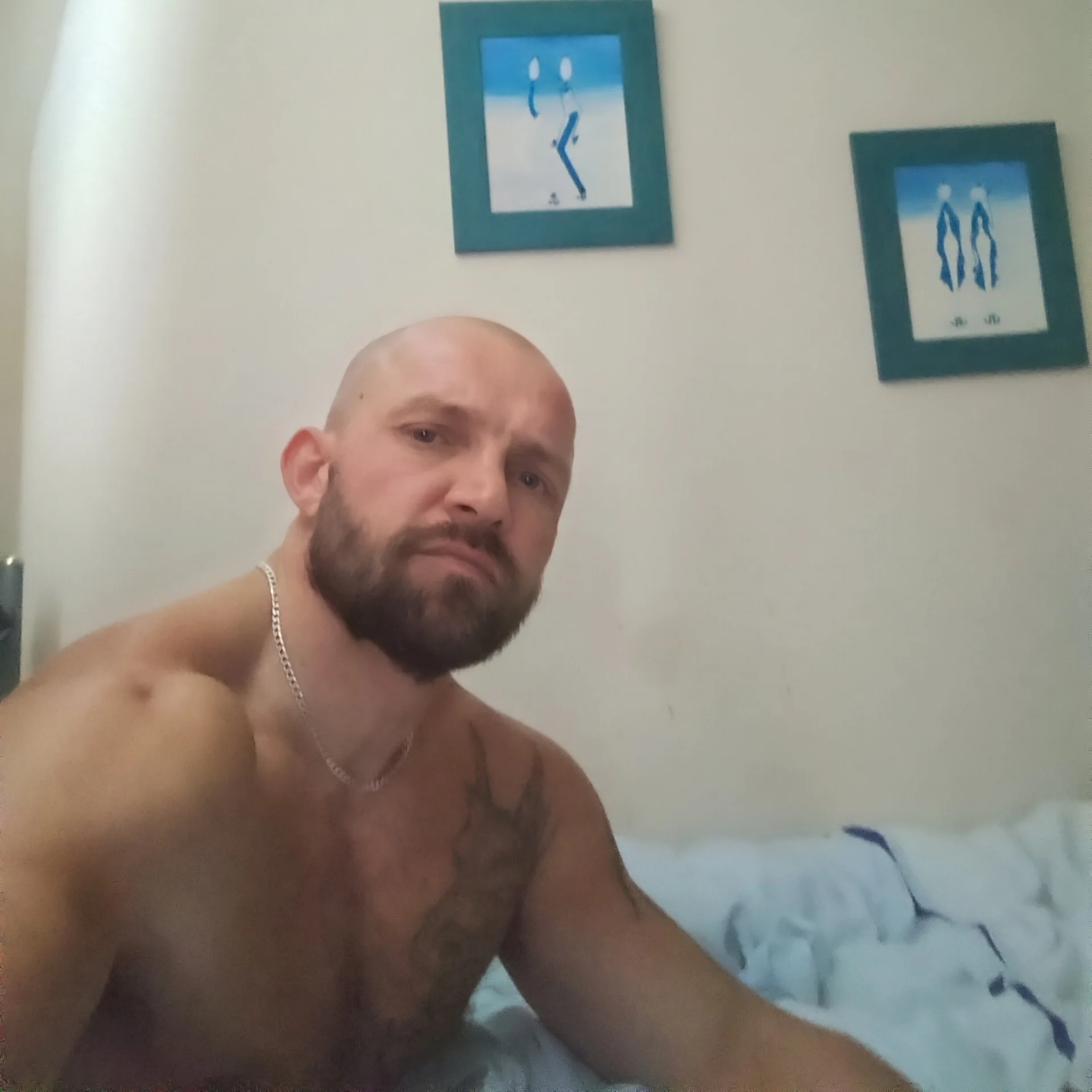 XXX Porn Photo of Nude Andrewjames8391 5