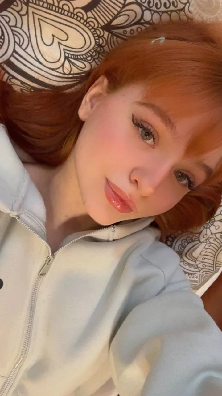 XXX Porn Photo of Nude RubbyFlamee 17