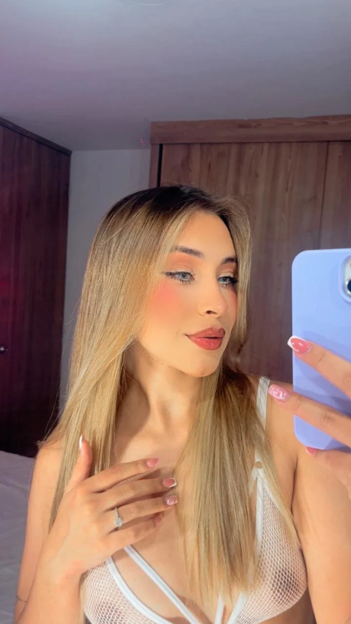 XXX Porn Photo of Nude PollyGrey_ 80
