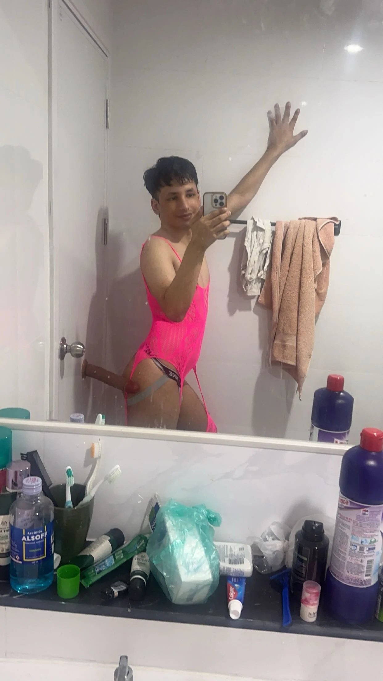 XXX Porn Photo of Nude femboihung 7