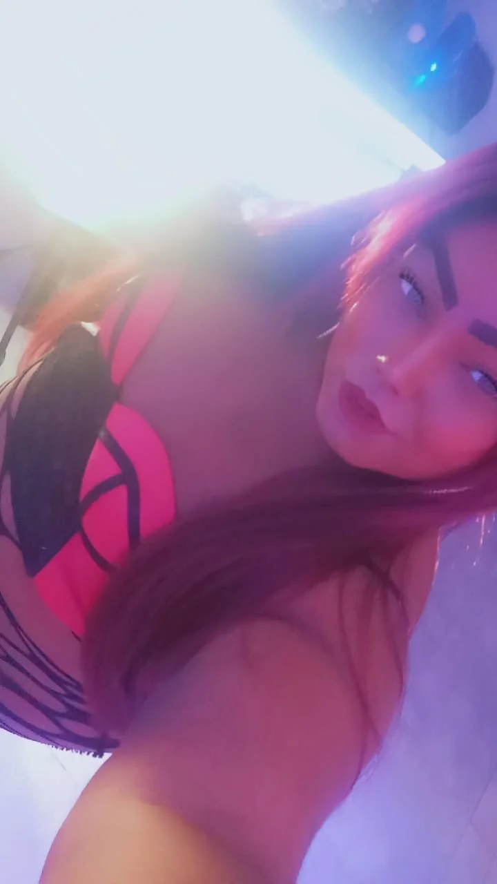 XXX Porn Photo of Nude OpraxBellinda 32