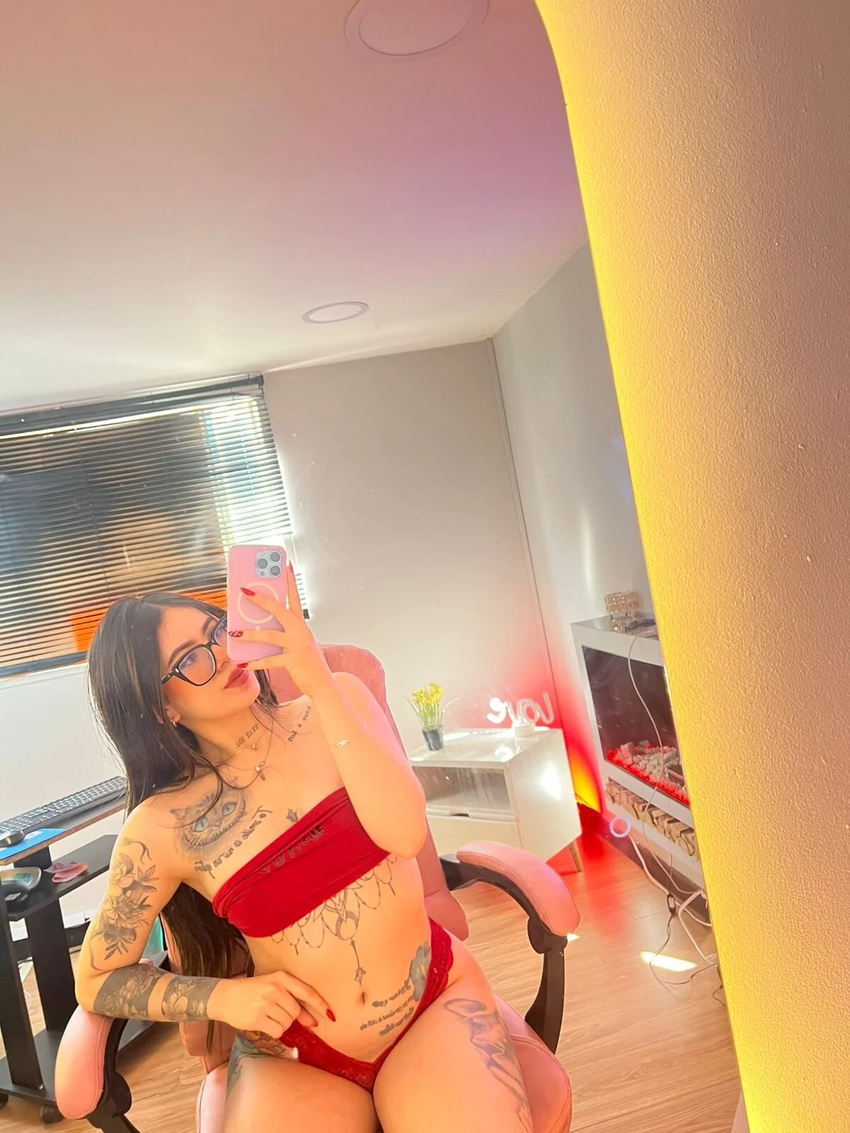 XXX Porn Photo of Nude Alice_Vixen 192