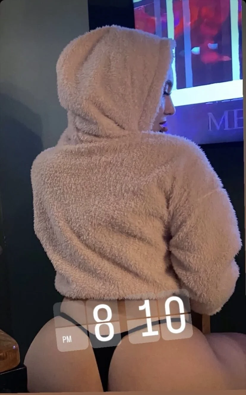 XXX Porn Photo of Nude mia_evanss26 3