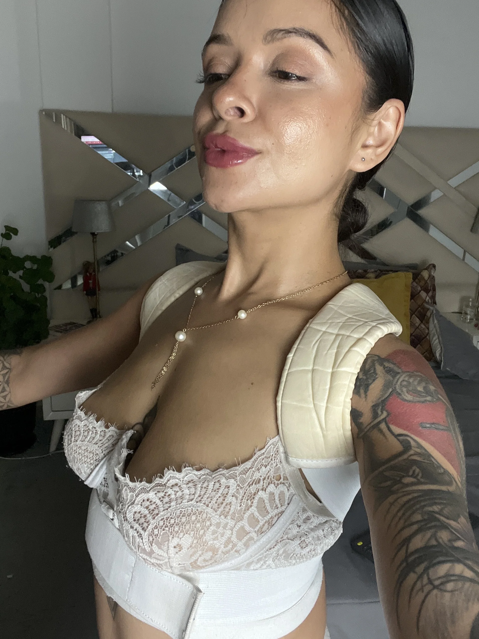 XXX Porn Photo of Nude Selena_G69 993