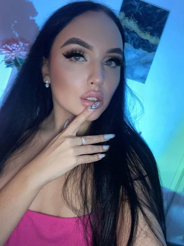 XXX Porn Photo of Nude Amgbombaaaa 17