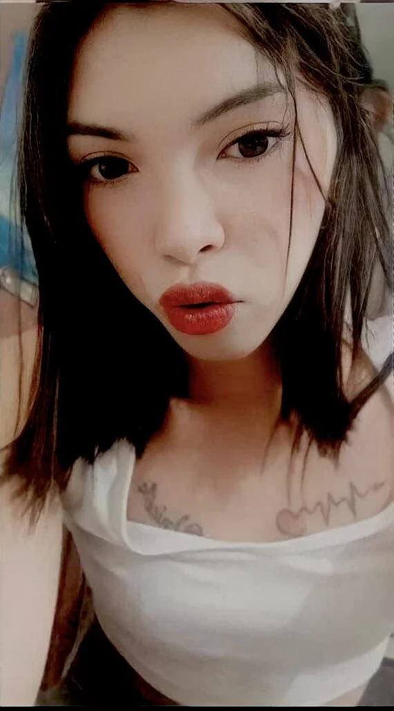 XXX Porn Photo of Nude Ursweet_sexybrittany 14
