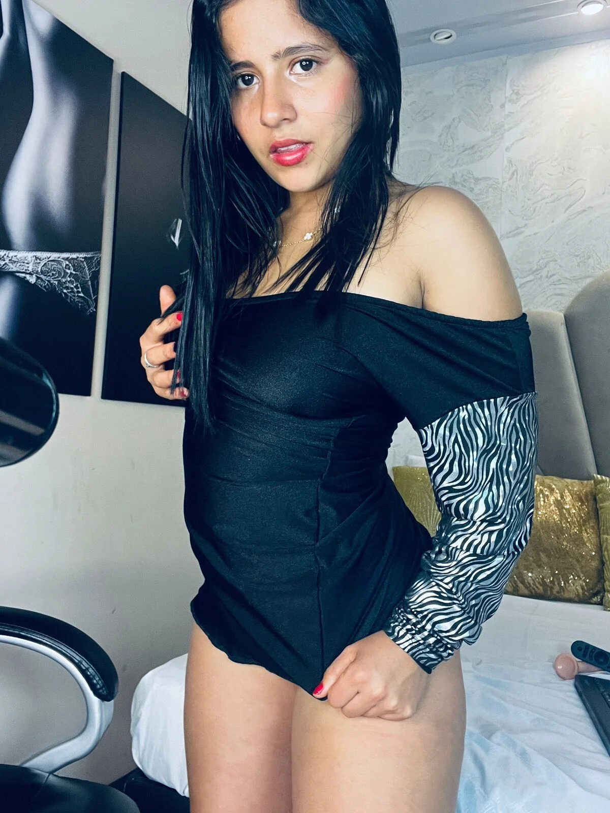 XXX Porn Photo of Nude RoxiPlace 21