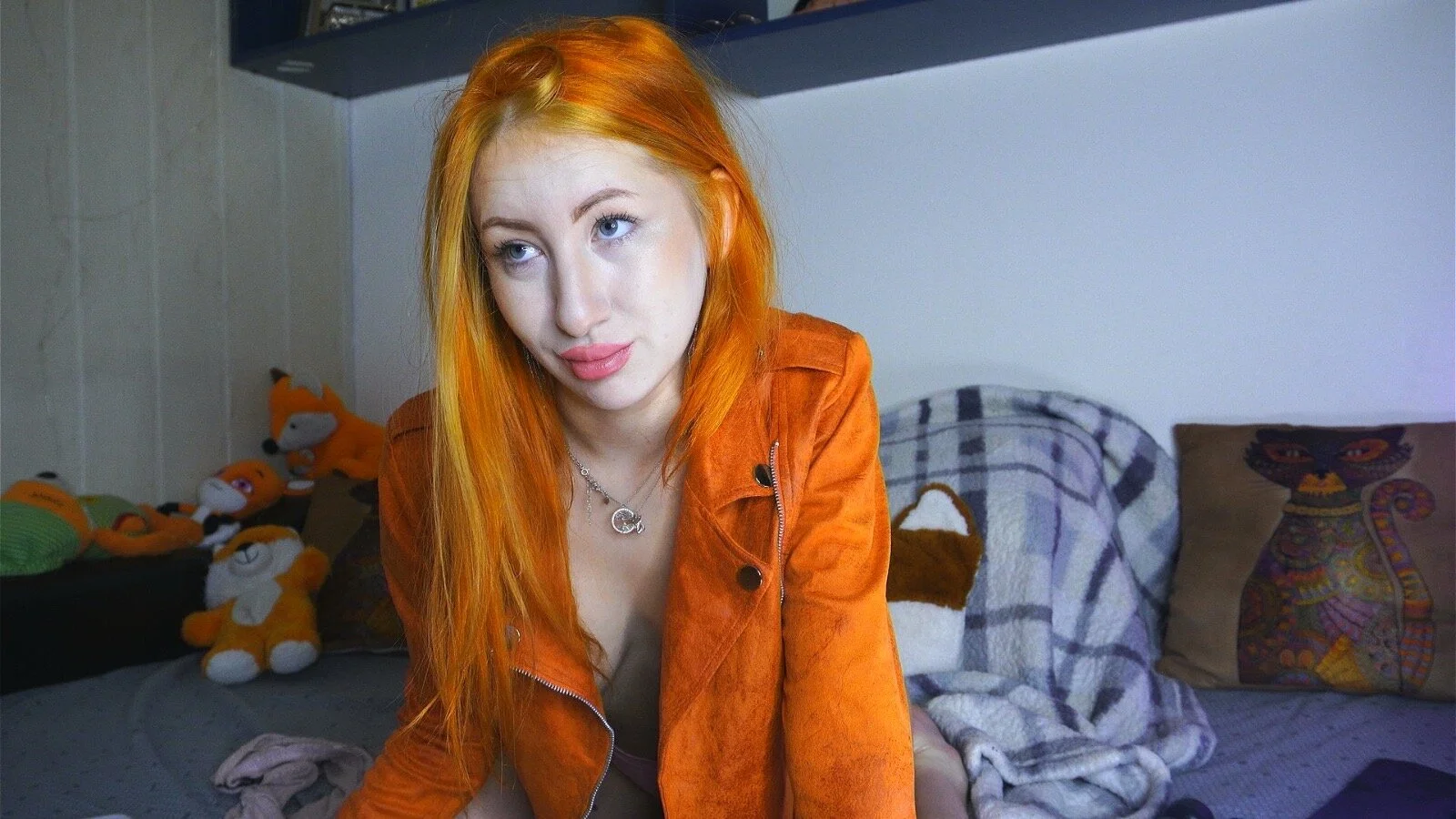 XXX Porn Photo of Nude DaddysLittleSlutfox 17