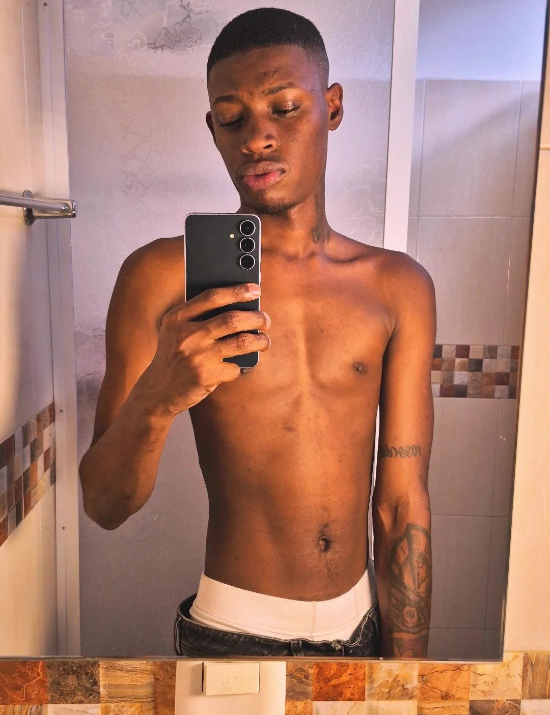 XXX Porn Photo of Nude Black_pearlxxx 2