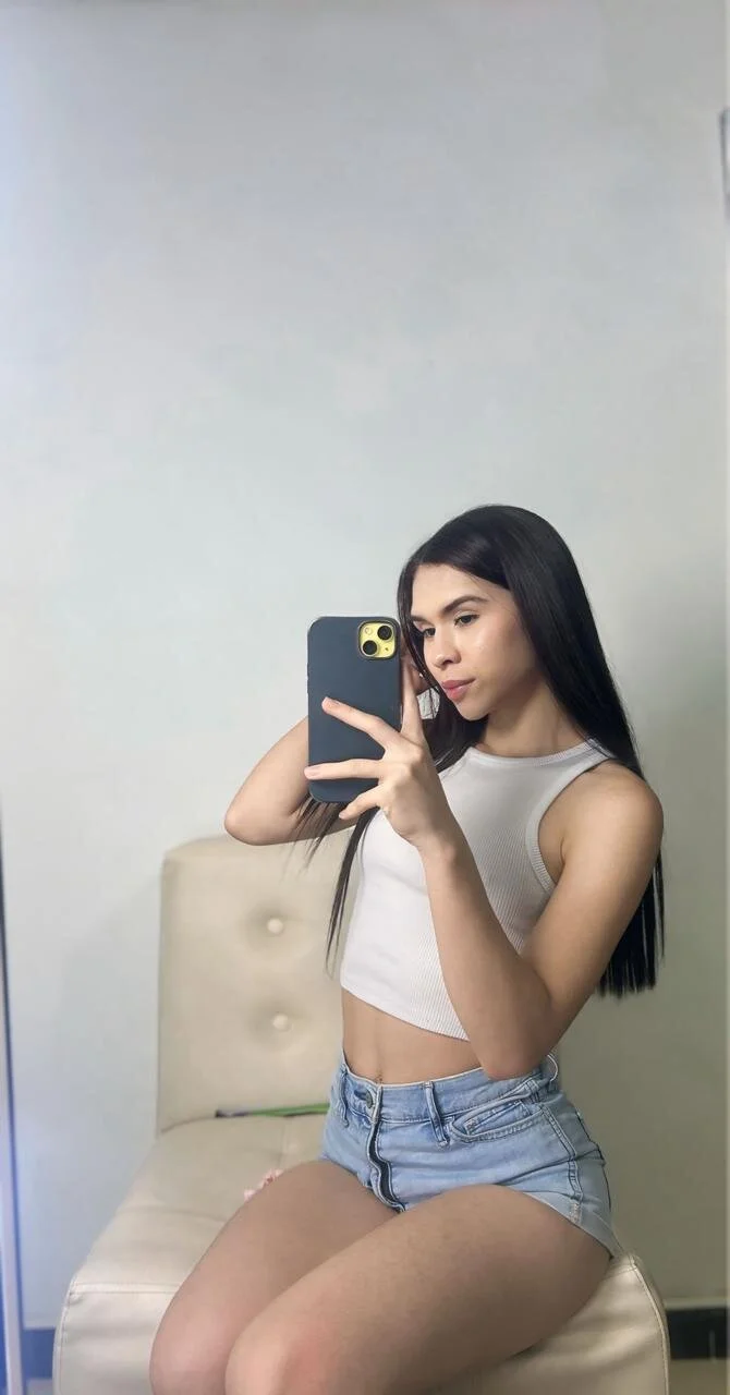 XXX Porn Photo of Nude AlinaBennet_ 6
