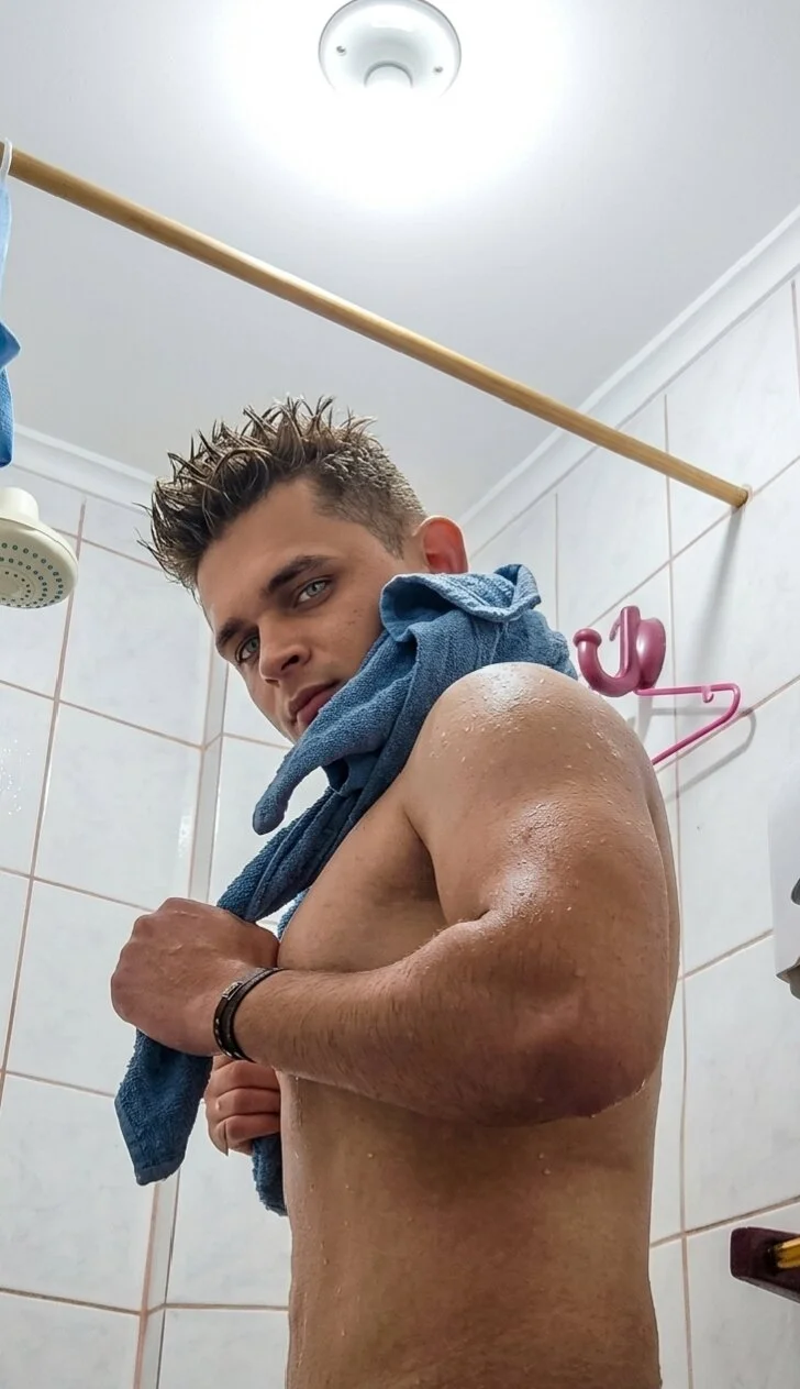 XXX Porn Photo of Nude Gabohott 3