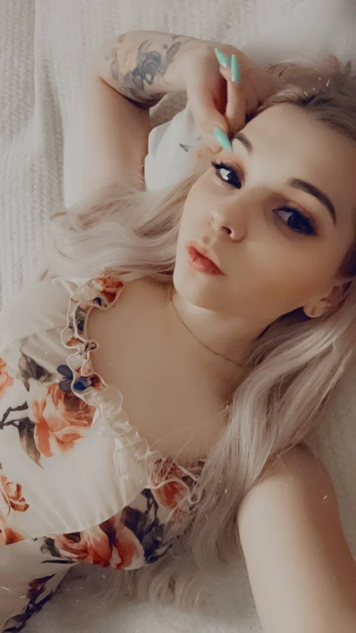 XXX Porn Photo of Nude Kate_Legend 12