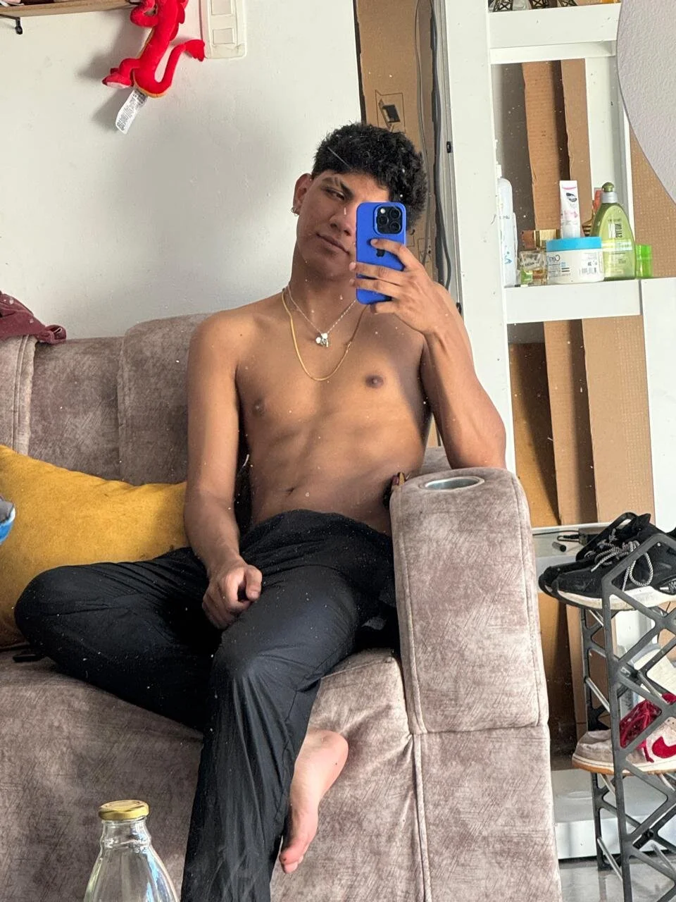 XXX Porn Photo of Nude sebas_secret 2