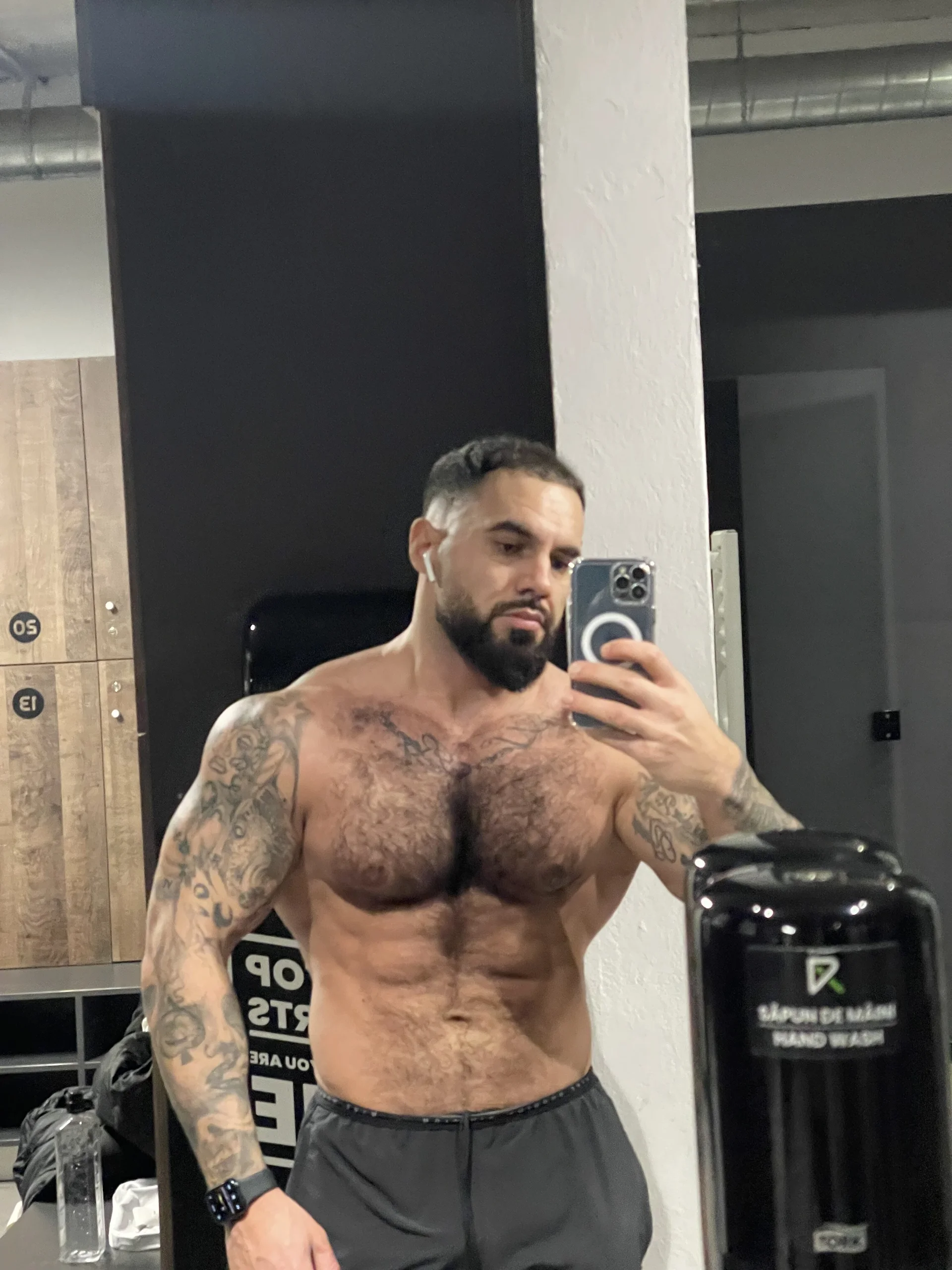 XXX Porn Photo of Nude joran_rush05 2