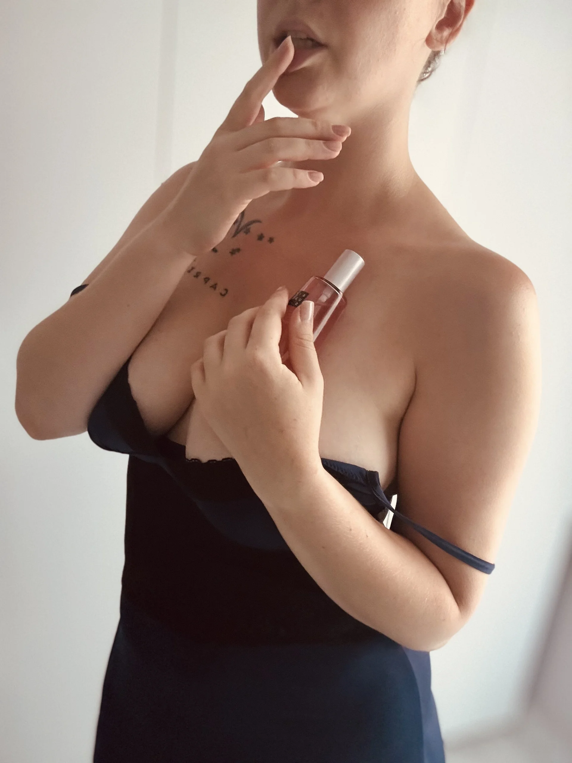 XXX Porn Photo of Nude TenderLaGlamor 13