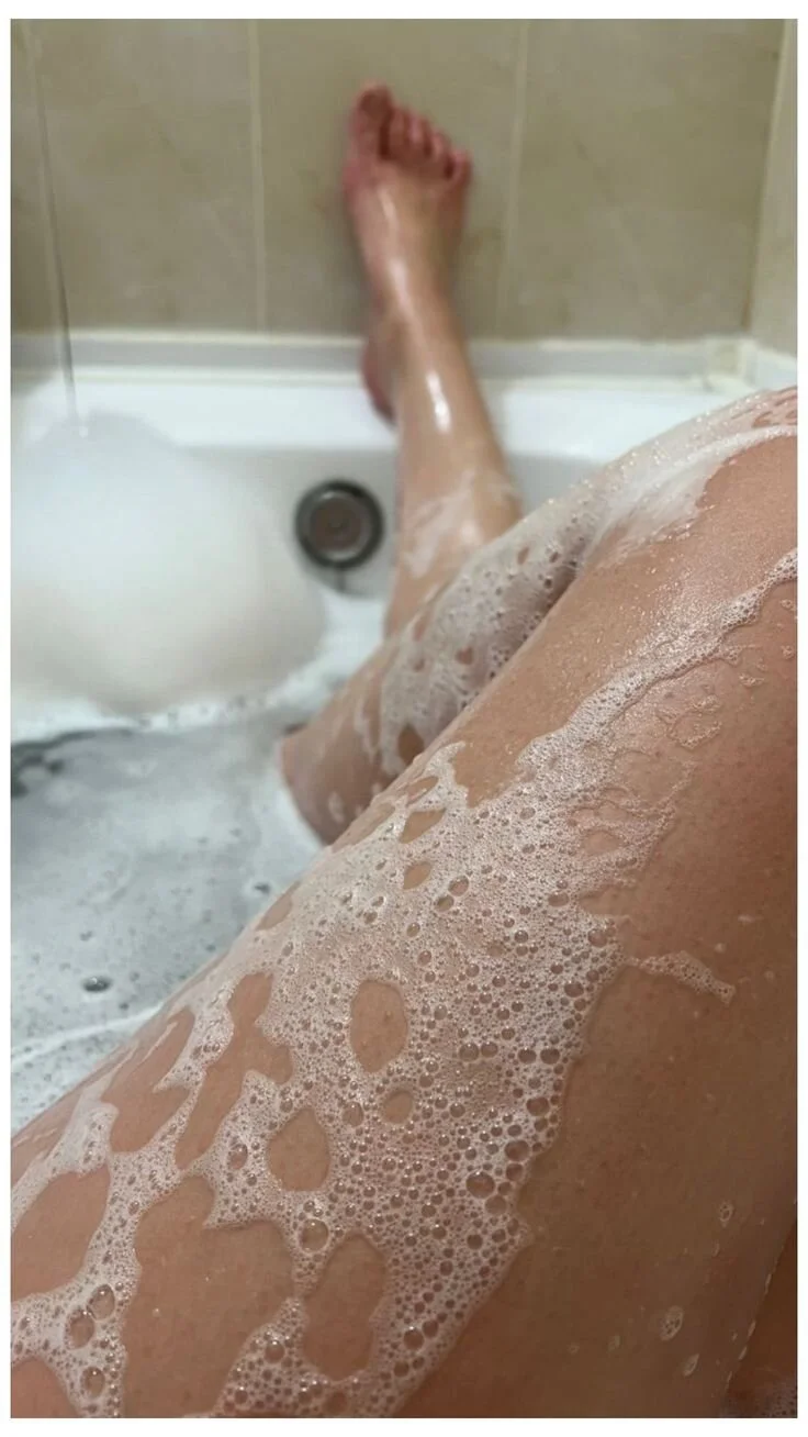 XXX Porn Photo of Nude Sizzling_Queen_ 1