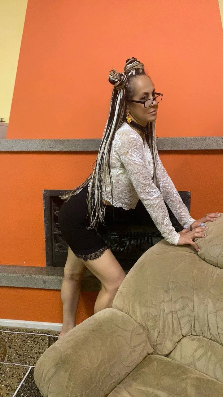 XXX Porn Photo of Nude Ronda_Roni 24