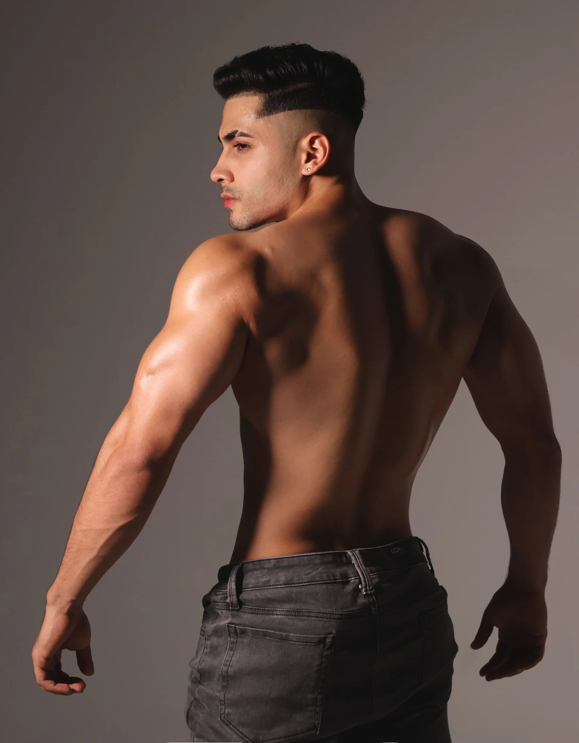 XXX Porn Photo of Nude kevin_montoya 9