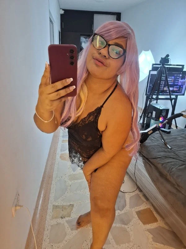 XXX Porn Photo of Nude Annie-Wolf 17