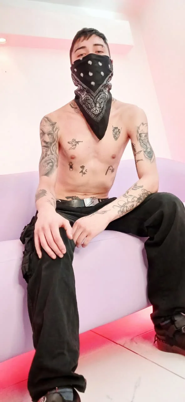 XXX Porn Photo of Nude Max_Hader 2