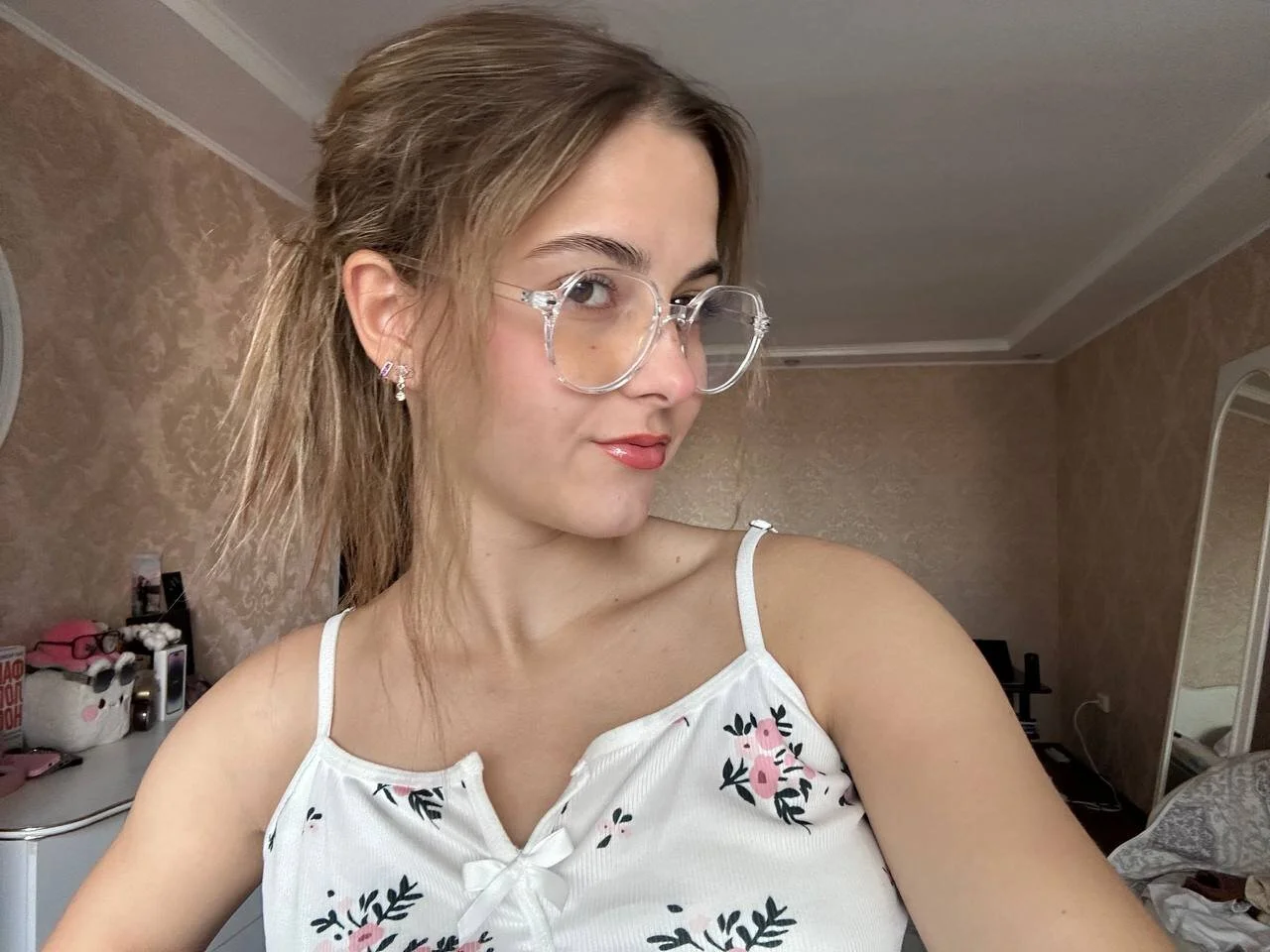 XXX Porn Photo of Nude CarolannMirjah 42