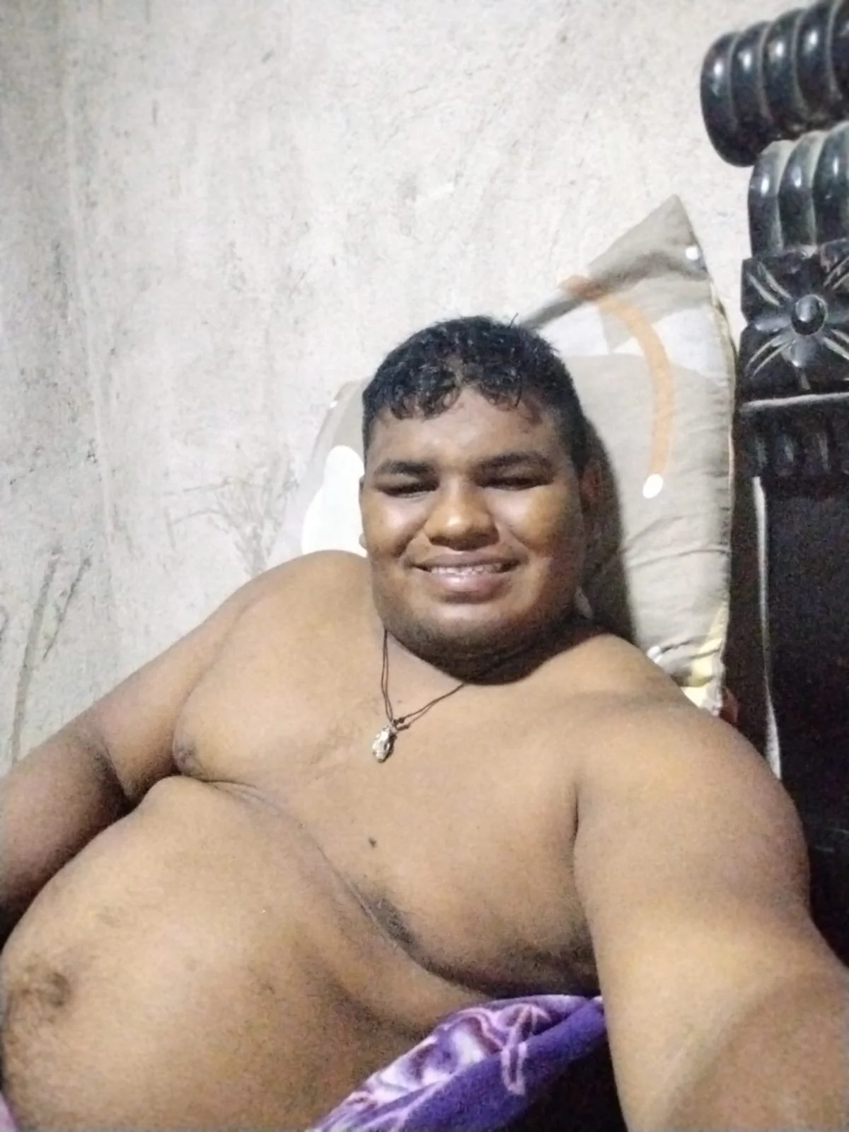 XXX Porn Photo of Nude bull_blackponse 1
