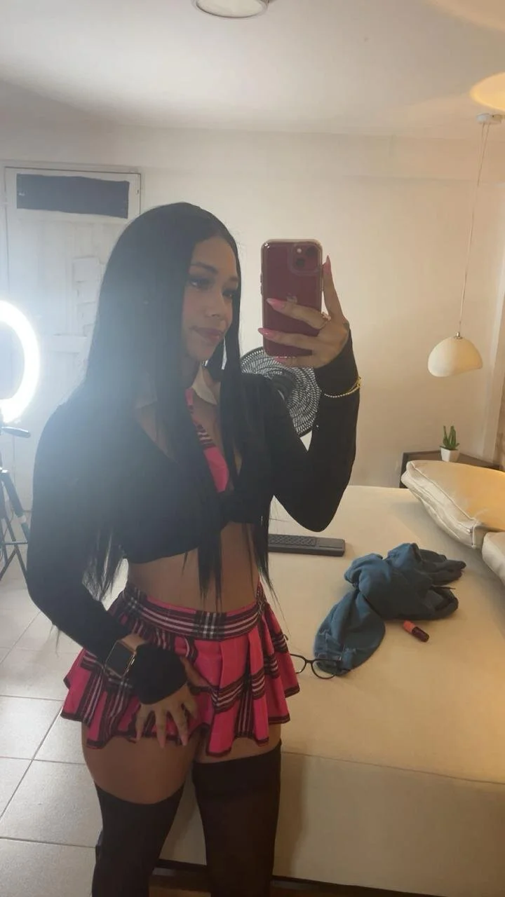 XXX Porn Photo of Nude bella_novoa 17