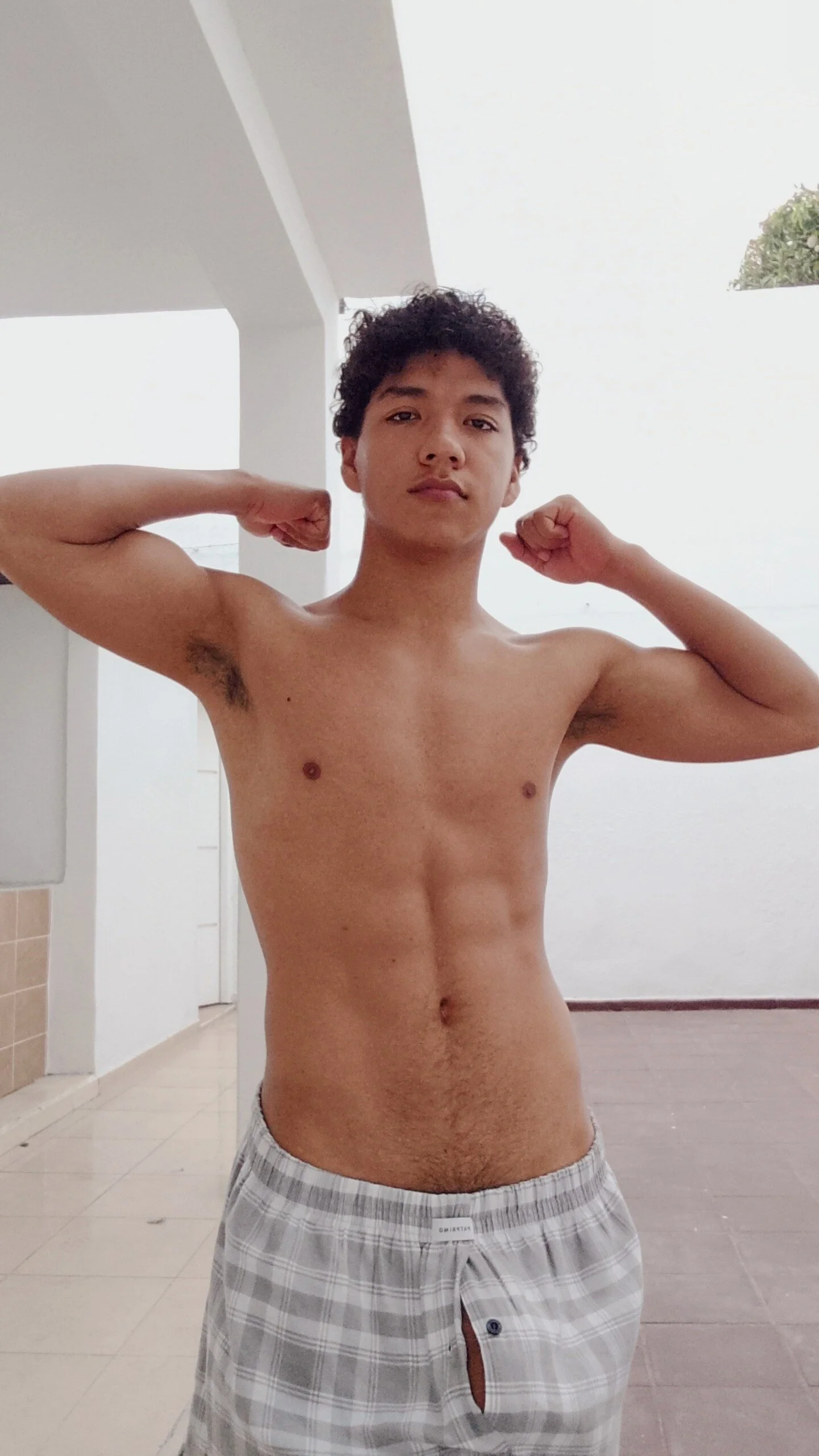 XXX Porn Photo of Nude Maximiliano_Young 14
