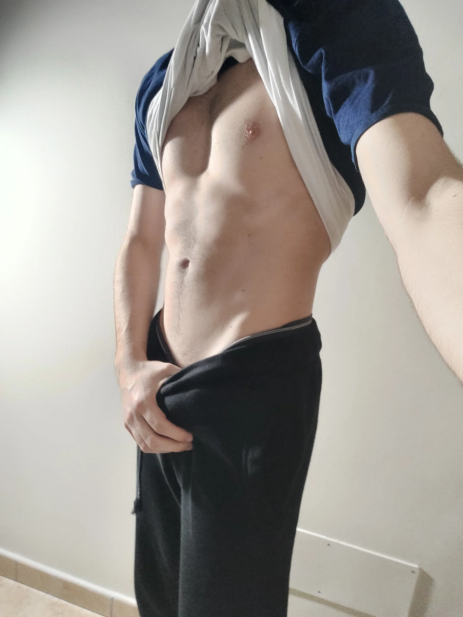 XXX Porn Photo of Nude FitGuyDream 5