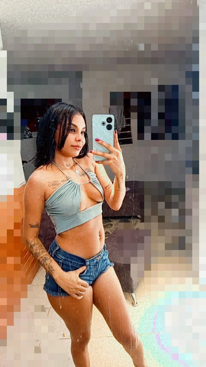 XXX Porn Photo of Nude wild_little_bitch2026_x 5