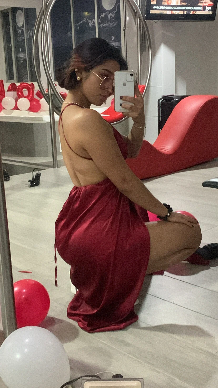 XXX Porn Photo of Nude LilithMonette 31