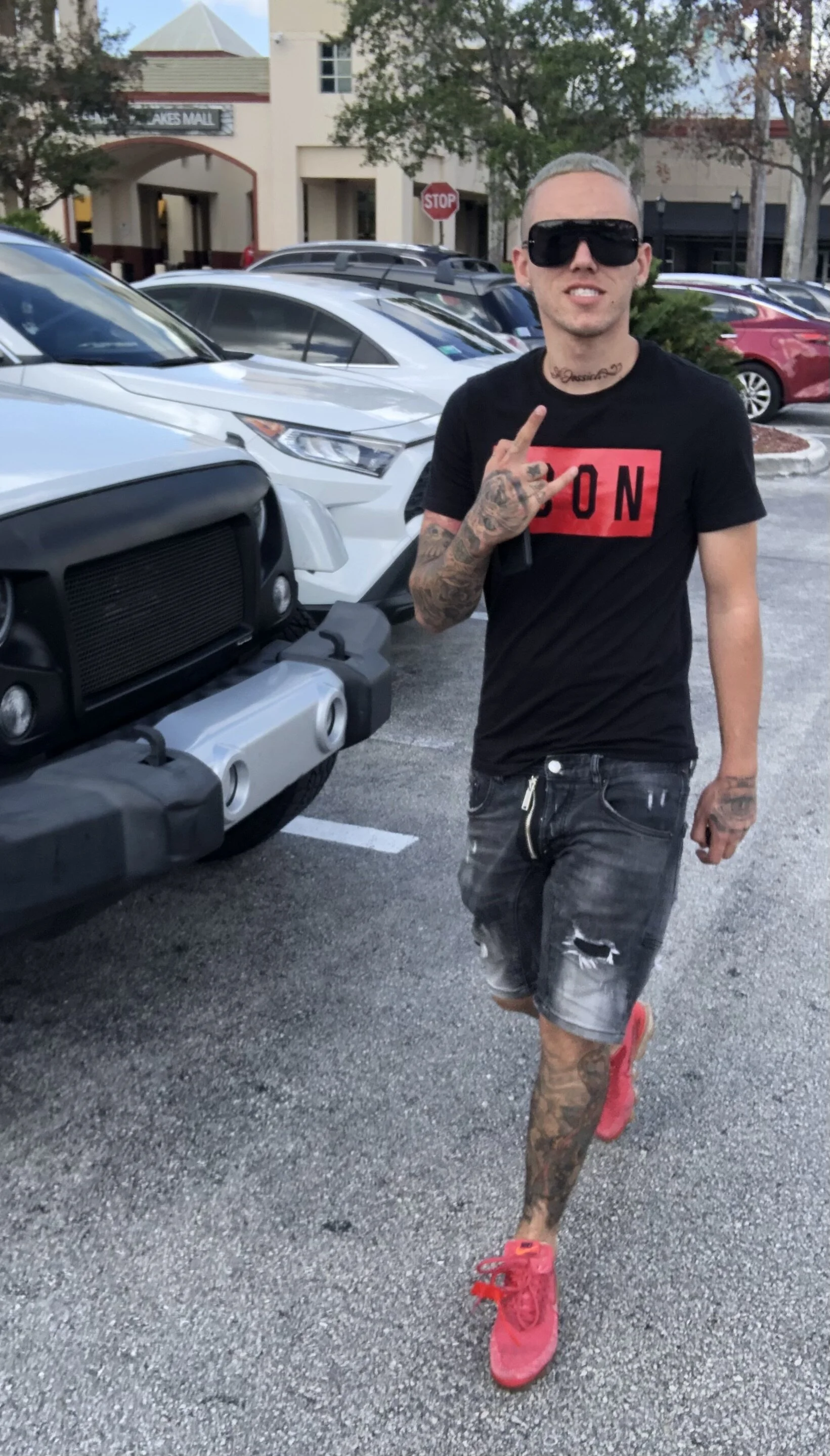 XXX Porn Photo of Nude derek111- 3