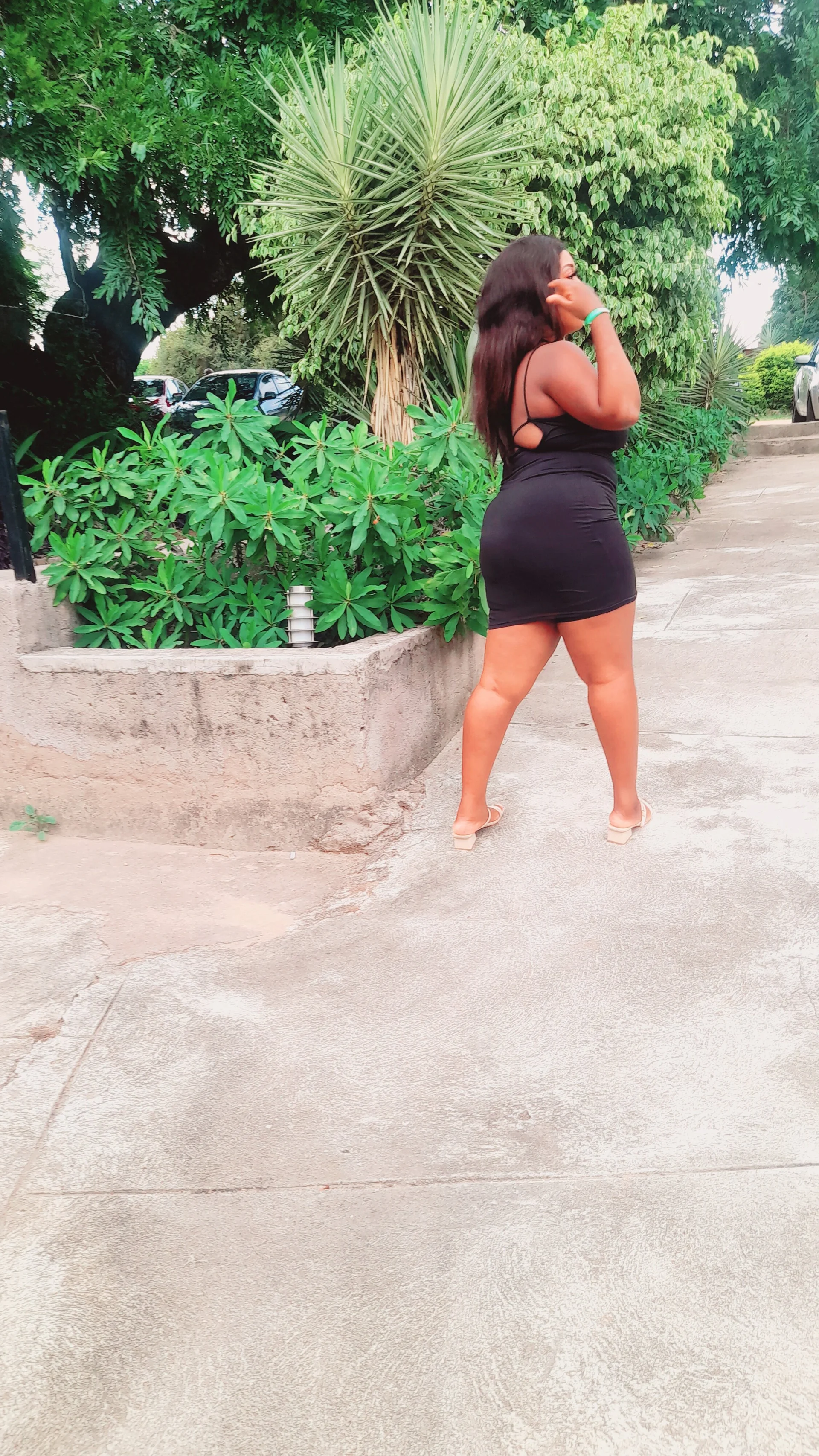 XXX Porn Photo of Nude African_slut_goddess 2