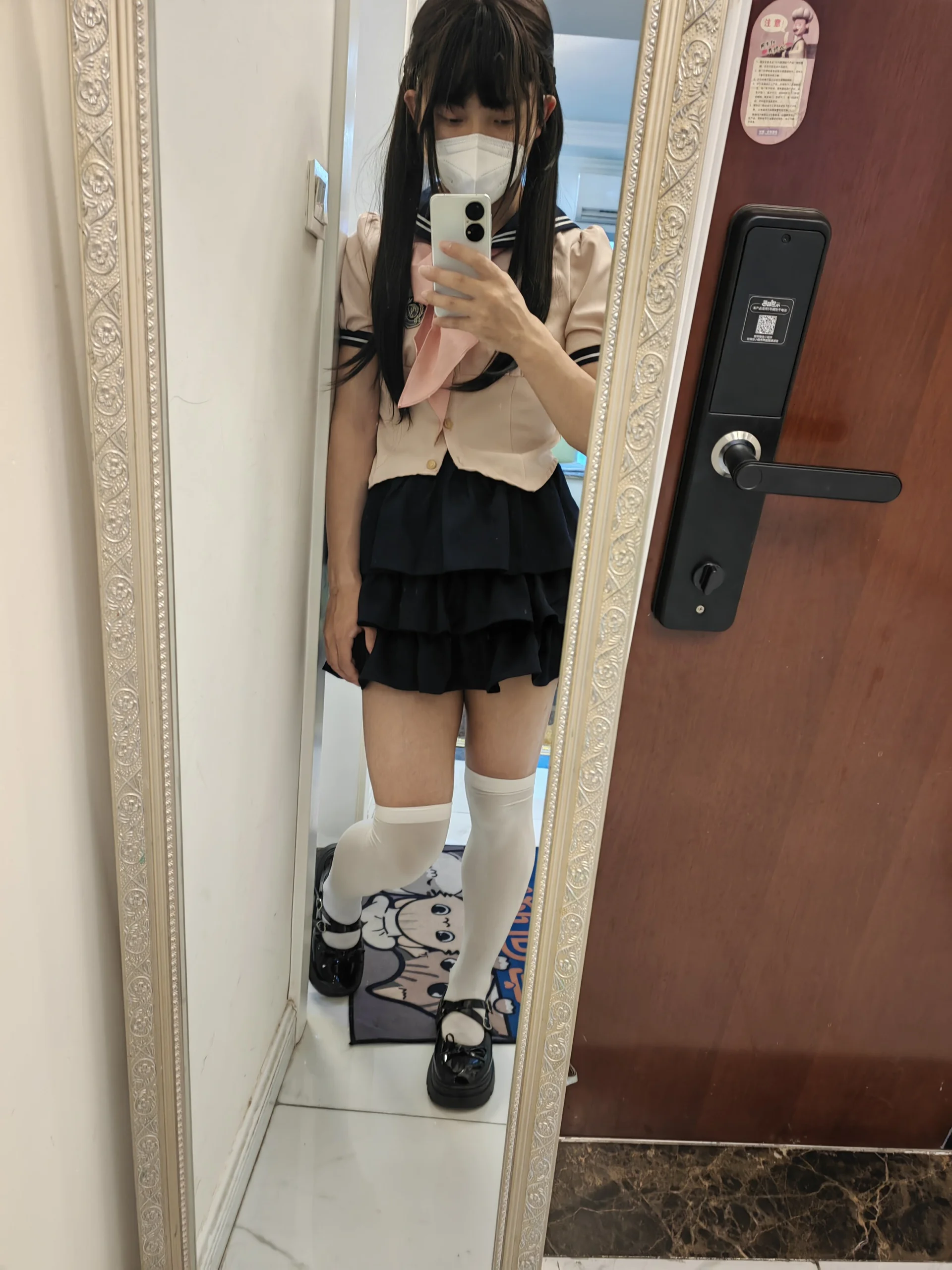 XXX Porn Photo of Nude LIUJINYU123 2
