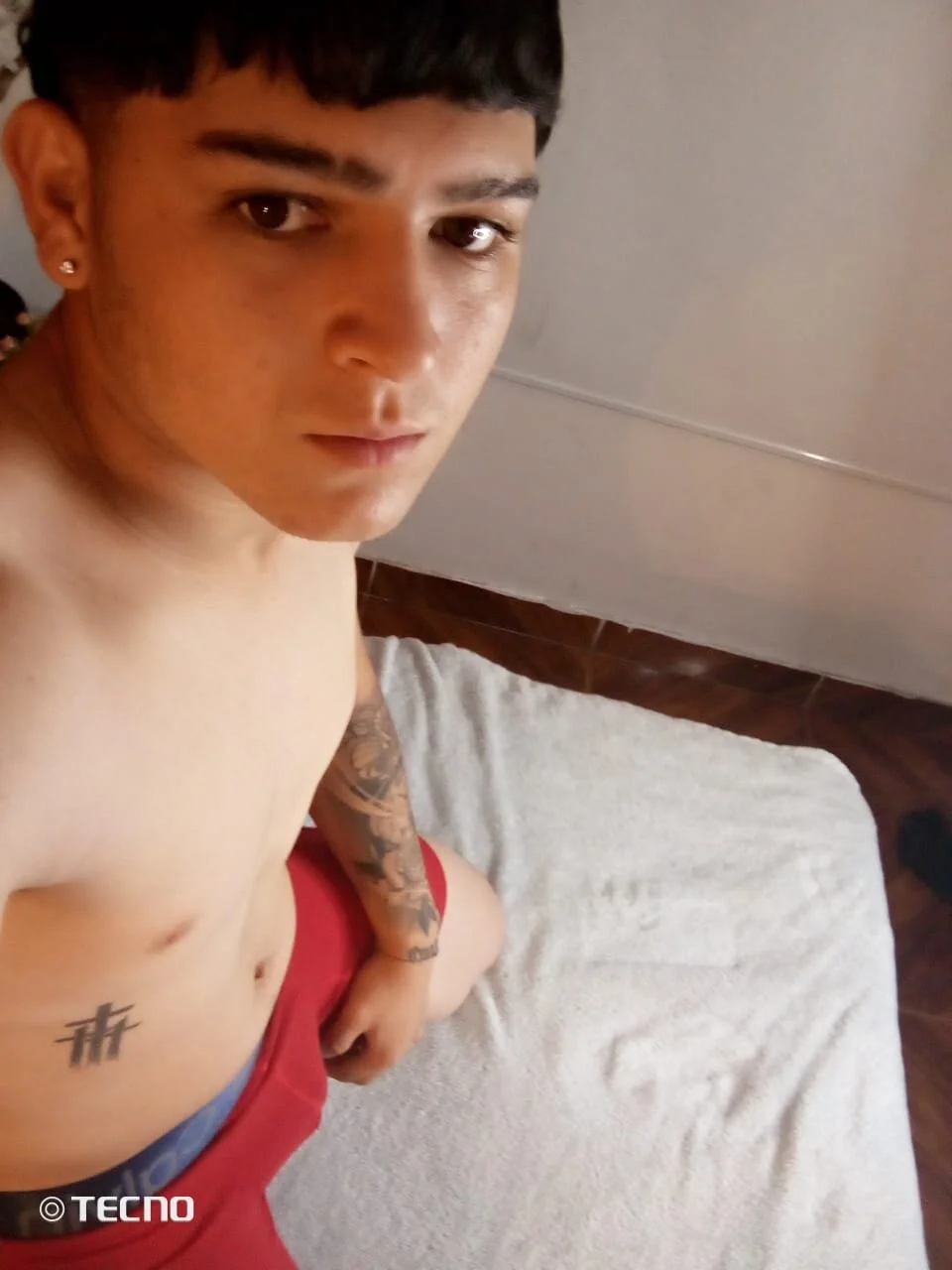 XXX Porn Photo of Nude here_luke_ 5