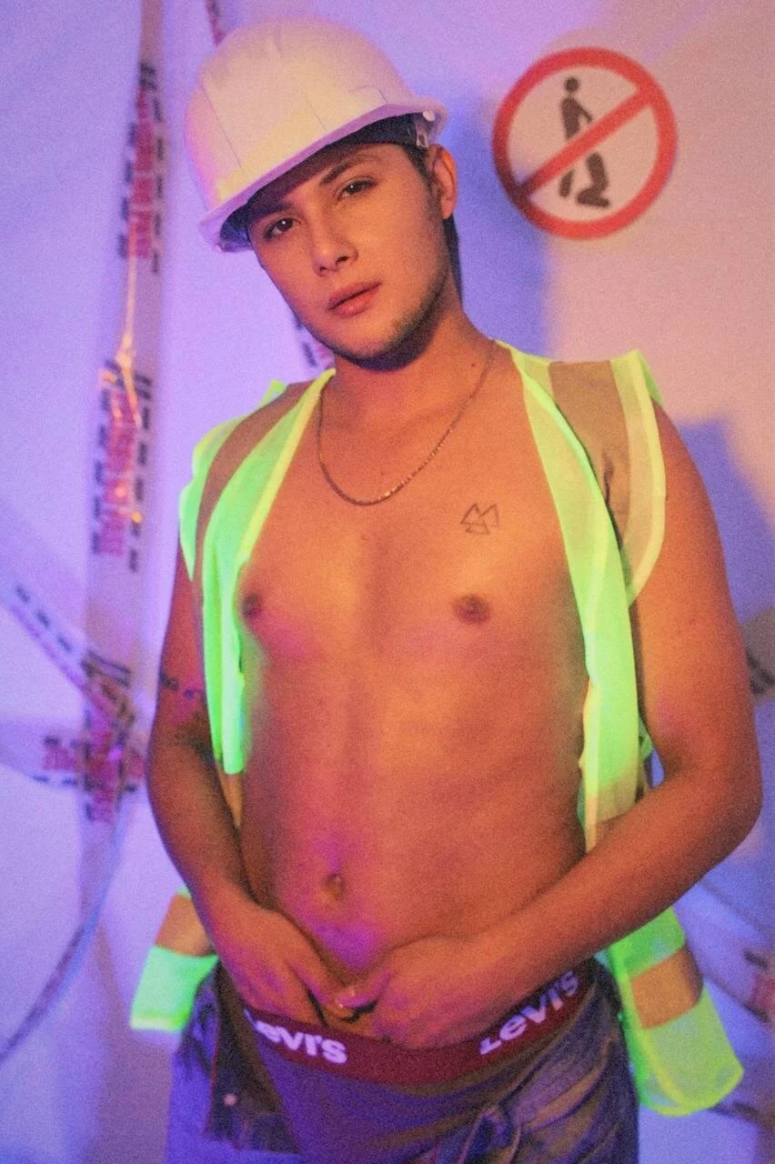 XXX Porn Photo of Nude Dog_guy 4
