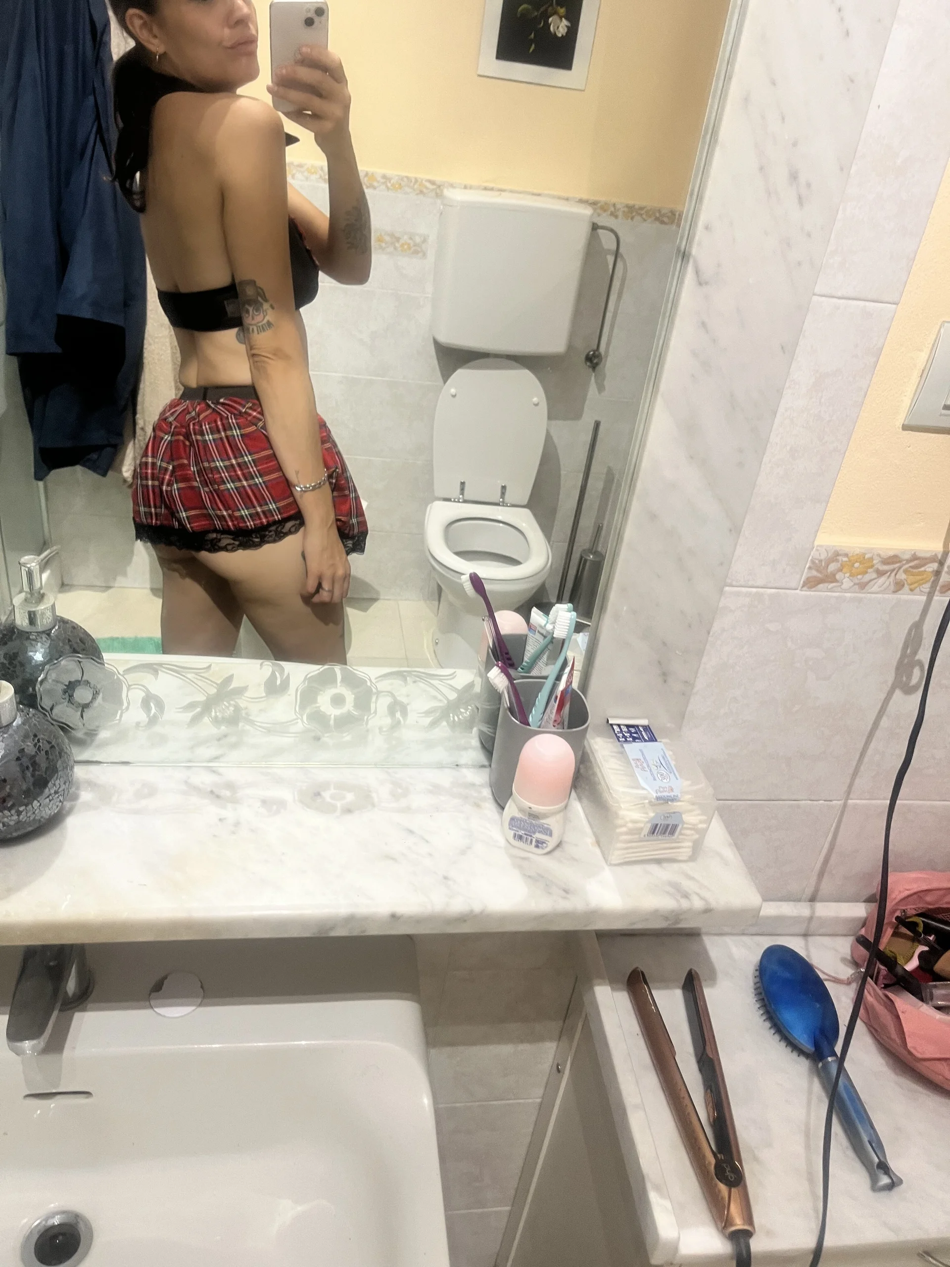 XXX Porn Photo of Nude SarettaA90 4