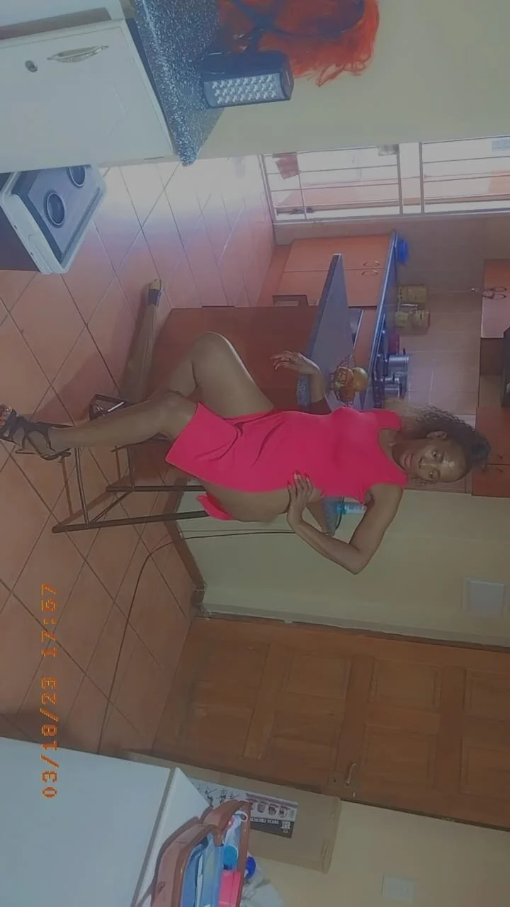 XXX Porn Photo of Nude teasernubian 3