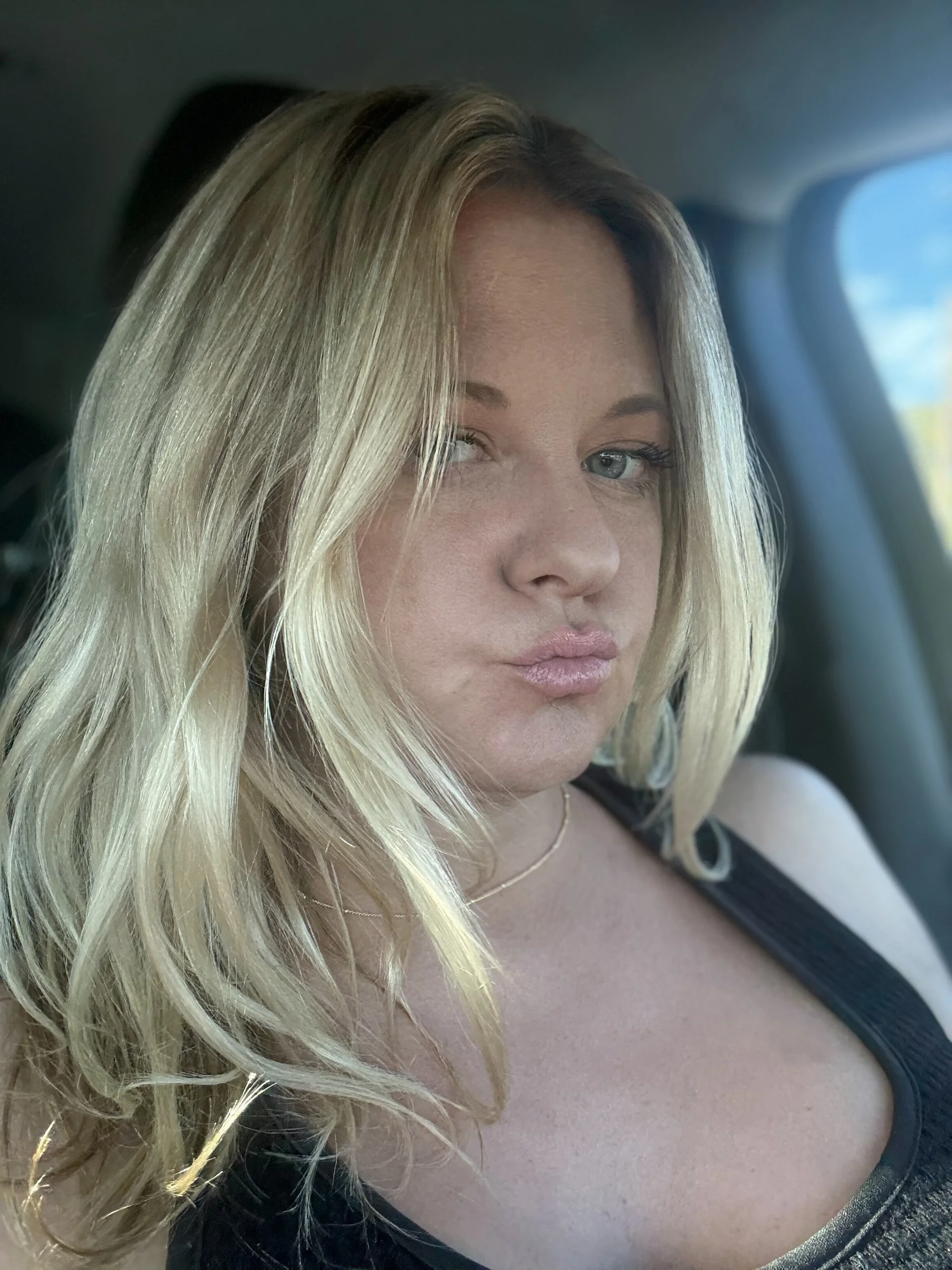 XXX Porn Photo of Nude fallonfuxx 2