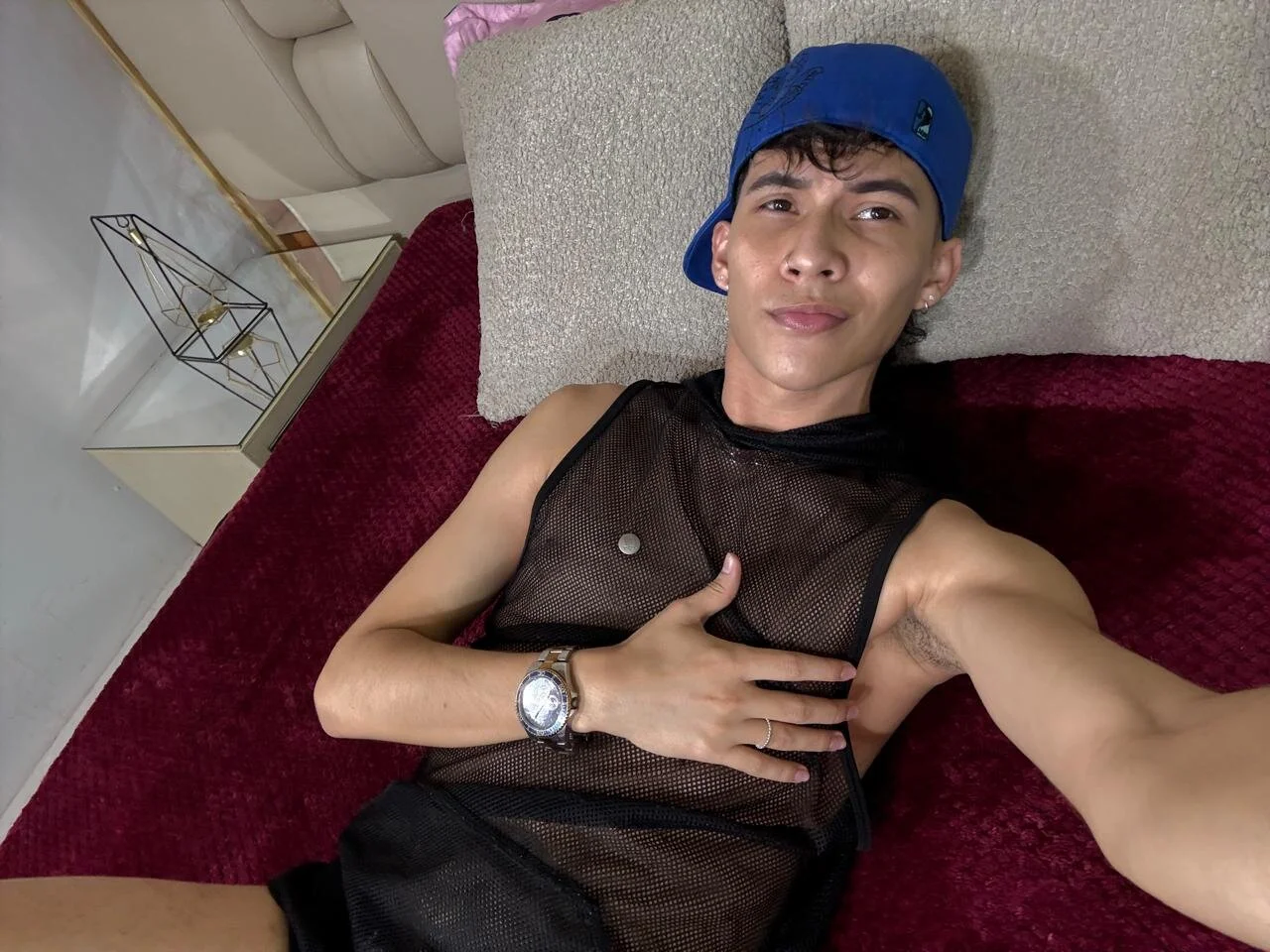 XXX Porn Photo of Nude AronTawers 17