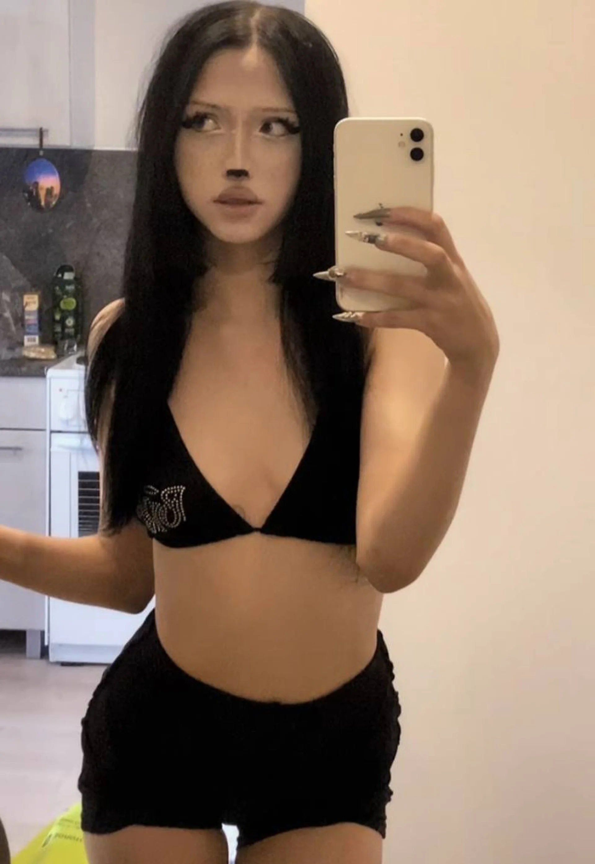 XXX Porn Photo of Nude ElfriedaCutno 19