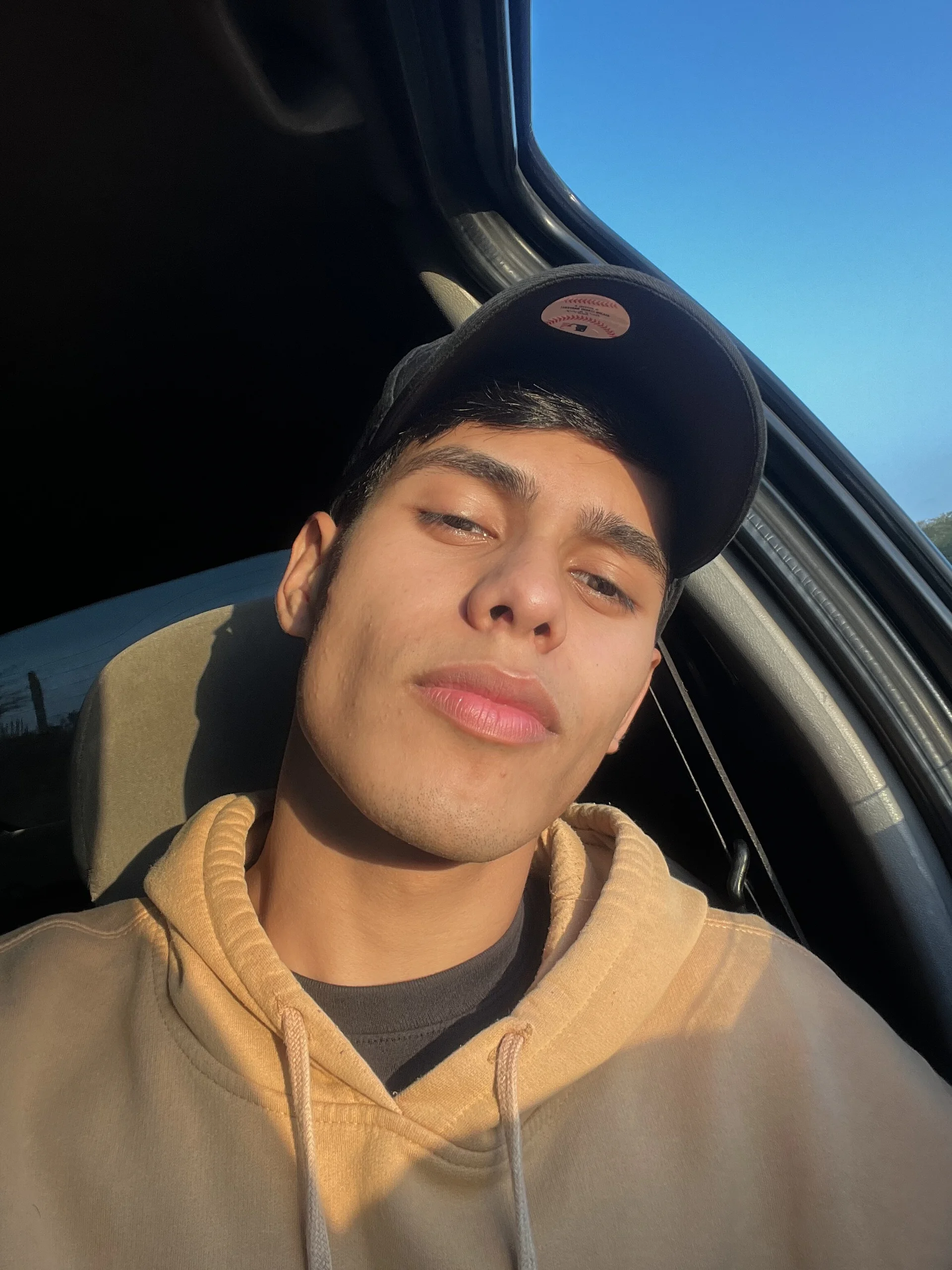 XXX Porn Photo of Nude Handsome0ex 2