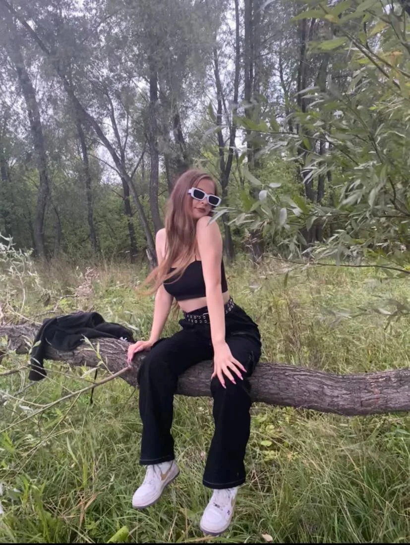 XXX Porn Photo of Nude Alicia_Adammss 3