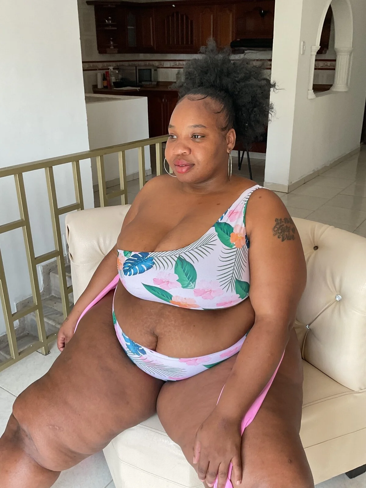 XXX Porn Photo of Nude Bigasshott_ 29